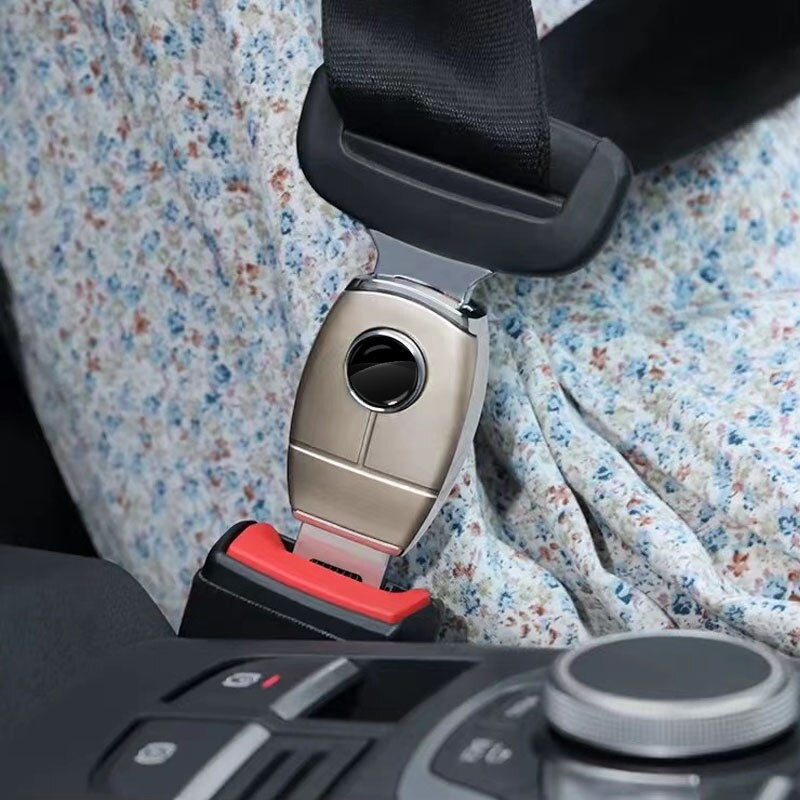 Silence and comfort in the car: security alarm blocker
