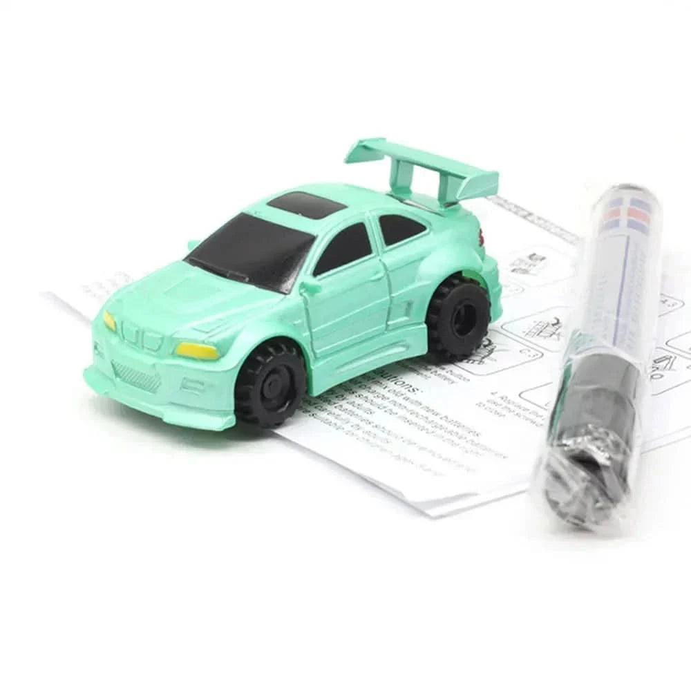 The magic car that follows your drawings as if by magic 